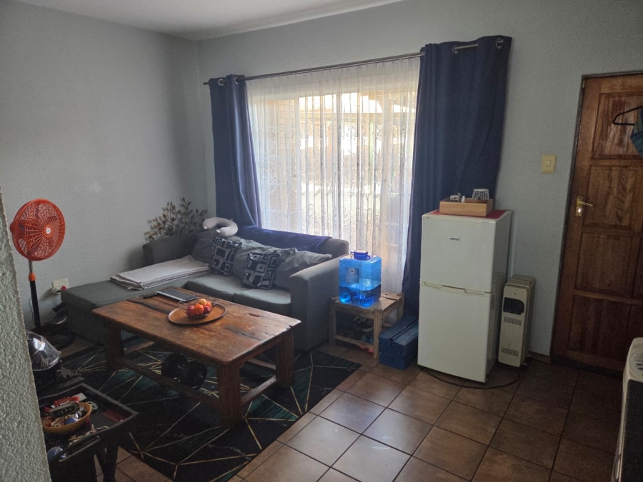 1 Bedroom Property for Sale in Rustenburg Central North West